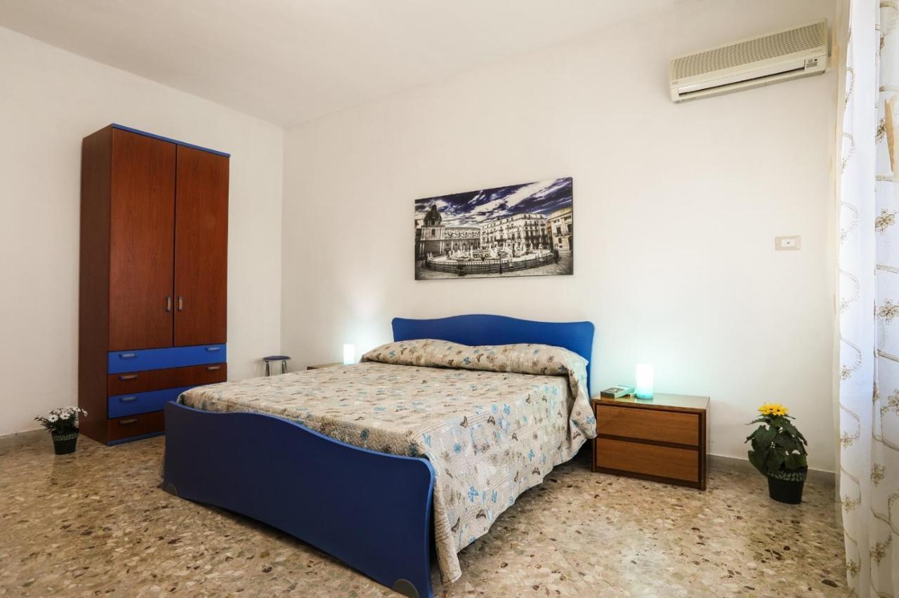 A Casa di Fra' Bed & Breakfast Palermo Eksteriør bilde