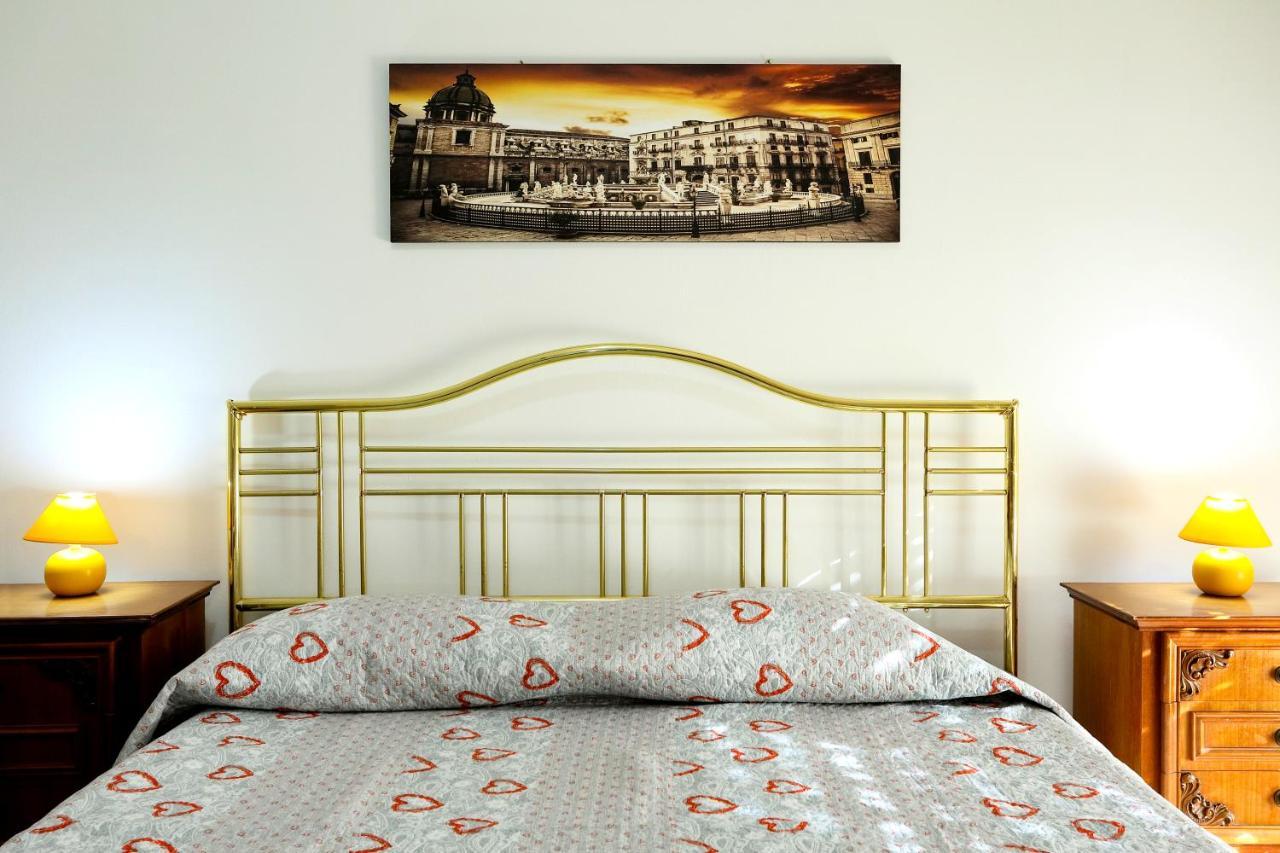 A Casa di Fra' Bed & Breakfast Palermo Eksteriør bilde