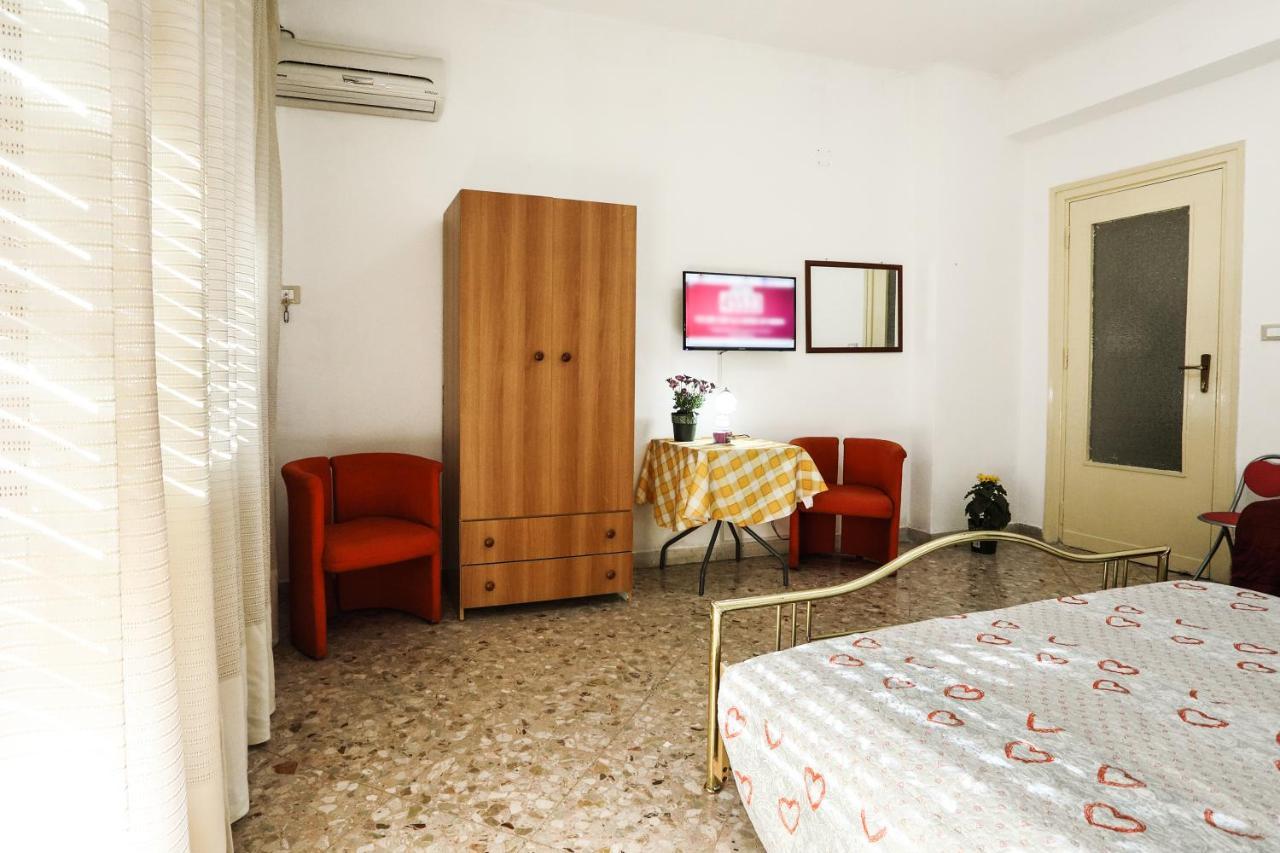 A Casa di Fra' Bed & Breakfast Palermo Eksteriør bilde